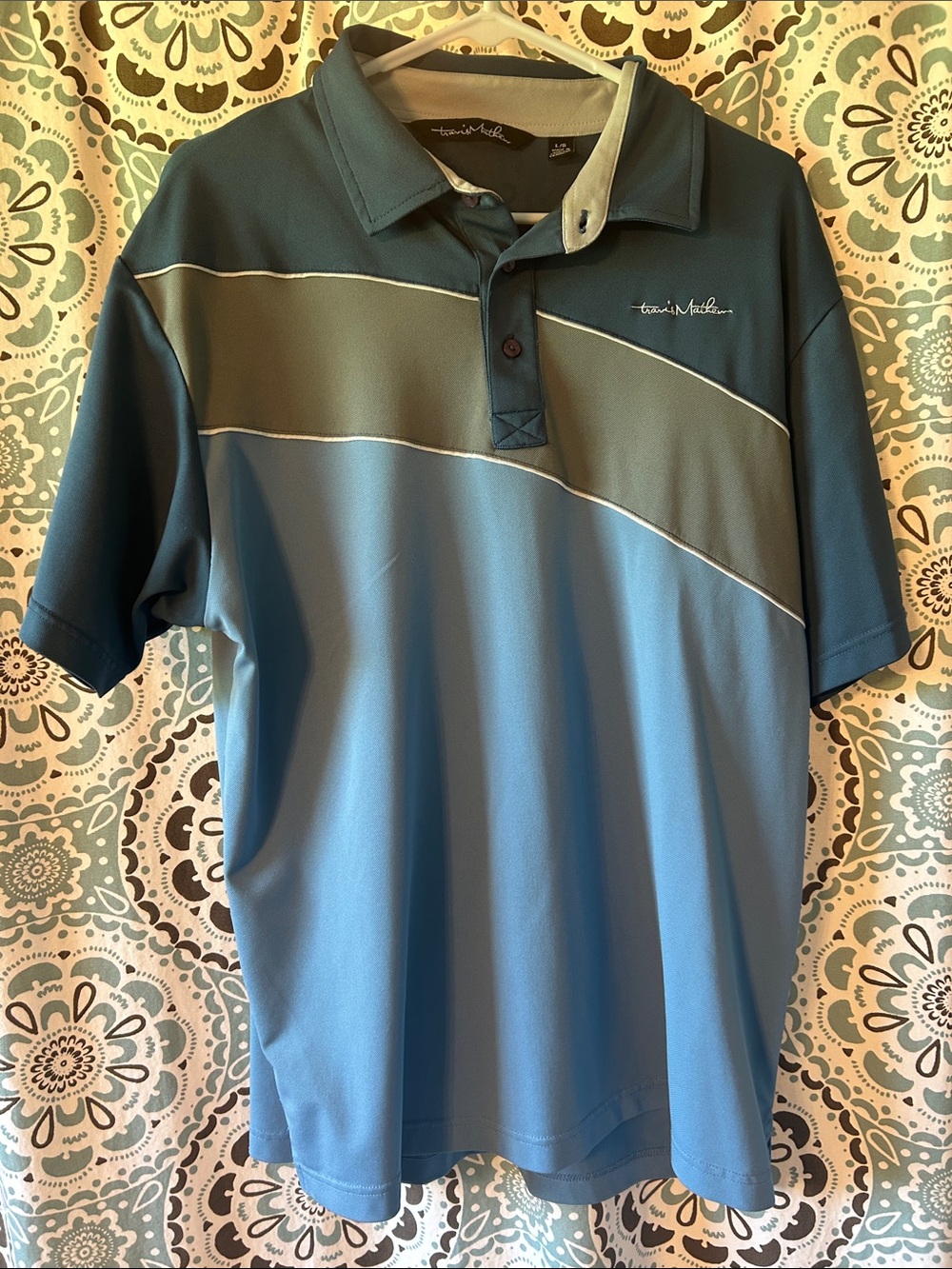 Travis Mathew men’s large light Blue grey and blue Performance Polo